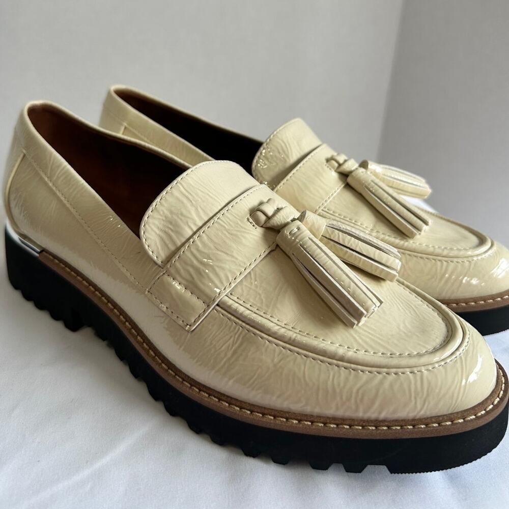 New Franco Sarto Carolynn Lug Sole Womens 7.5 M Beige Tassel Chunky Loafers